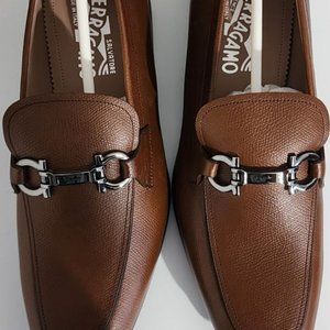 Ferragamo/Brunello Cucinelli